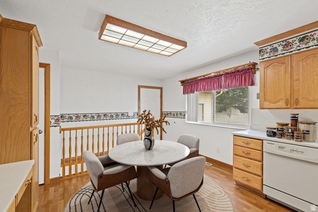 5907 S BRASS DR, Salt Lake City, UT 84118