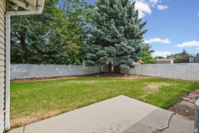 5907 S BRASS DR, Salt Lake City, UT 84118