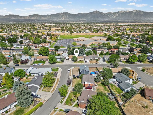 5907 S BRASS DR, Salt Lake City, UT 84118