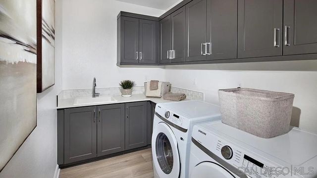 5561 Dora Way, Oceanside, CA 92057