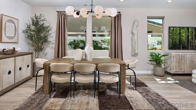 5561 Dora Way, Oceanside, CA 92057