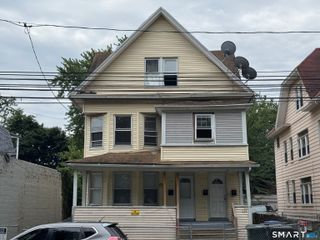 752 Boston Avenue 2fl, Bridgeport, CT 06610