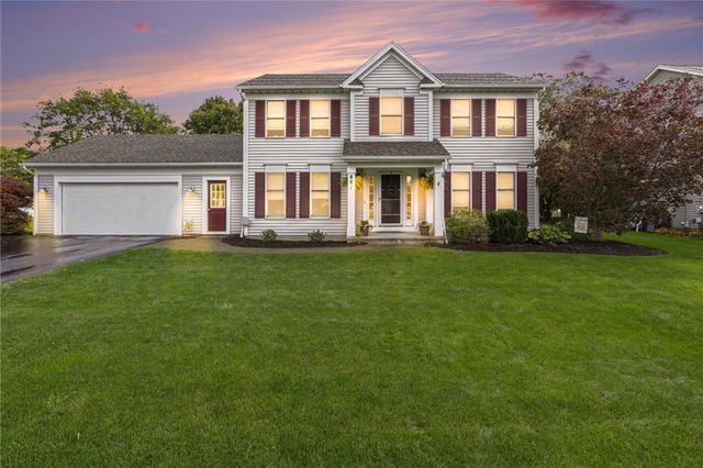 881 Taylor Rise, Victor, NY 14564