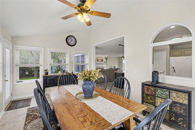 881 Taylor Rise, Victor, NY 14564