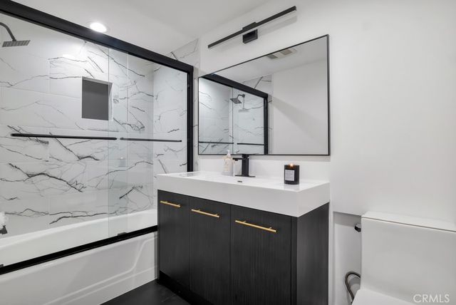 1015 N Michillinda 302, Pasadena, CA 91107