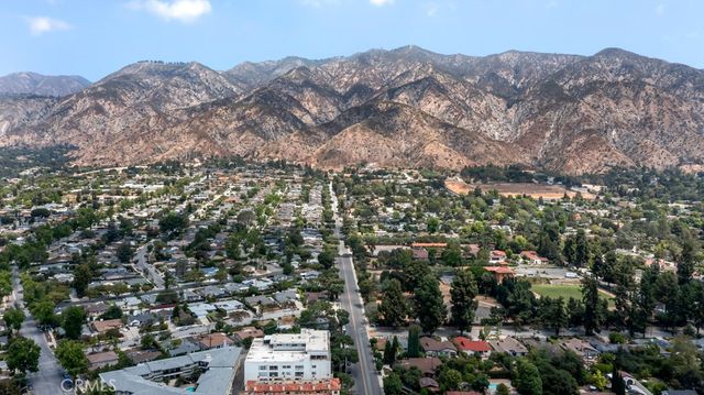 1015 N Michillinda 302, Pasadena, CA 91107