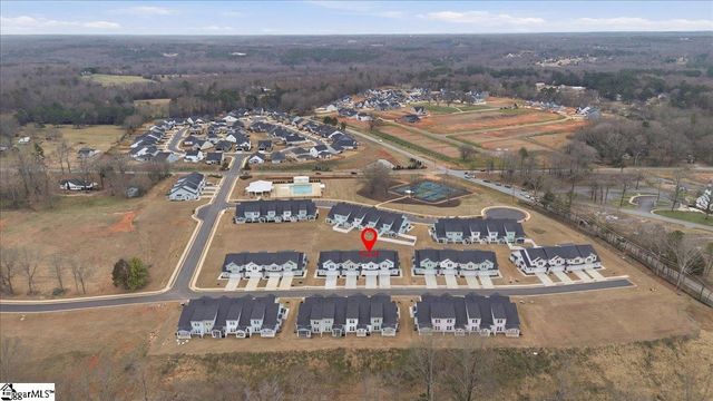 413 Crestcreek Drive, Anderson, SC 29621