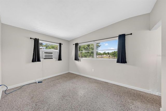 710 TWIN OAKS LANE, Eustis, FL 32726
