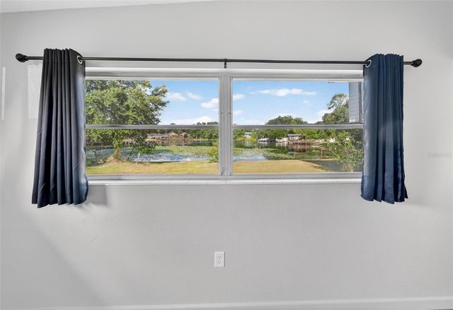 710 TWIN OAKS LANE, Eustis, FL 32726