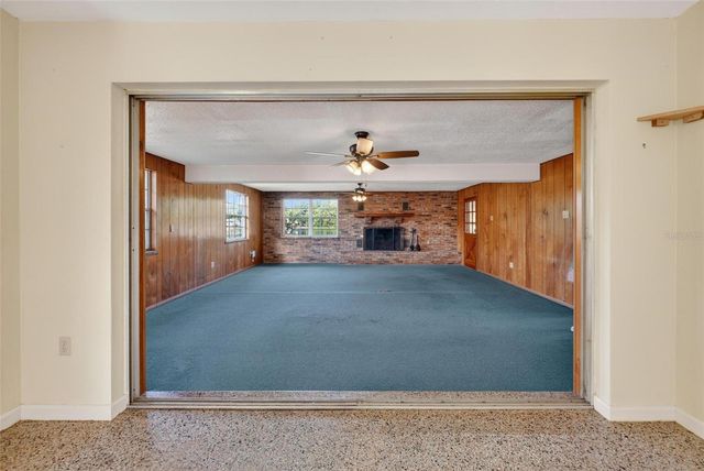 710 TWIN OAKS LANE, Eustis, FL 32726