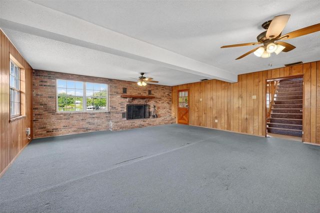 710 TWIN OAKS LANE, Eustis, FL 32726