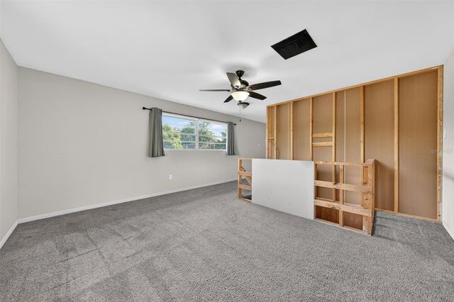 710 TWIN OAKS LANE, Eustis, FL 32726