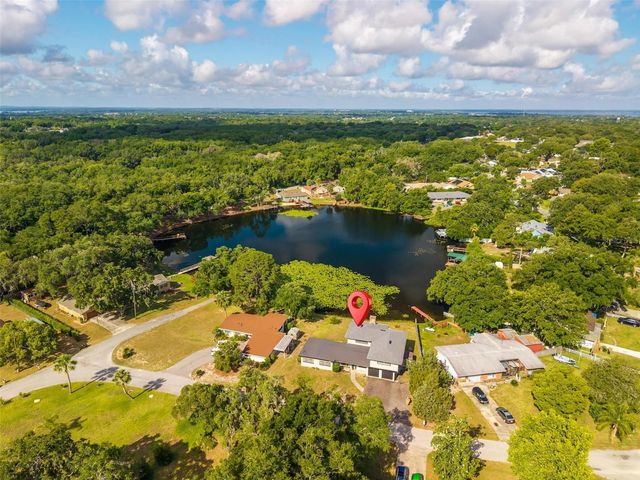 710 TWIN OAKS LANE, Eustis, FL 32726