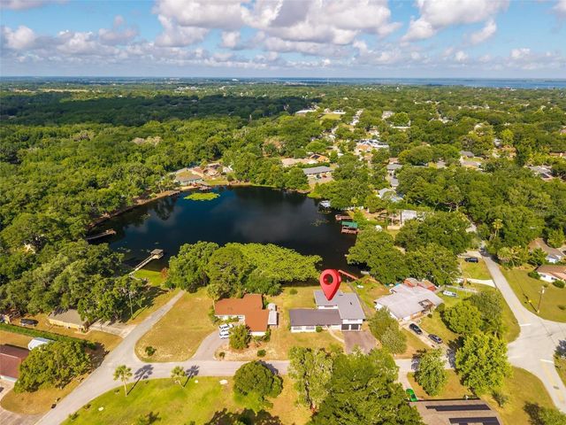 710 TWIN OAKS LANE, Eustis, FL 32726
