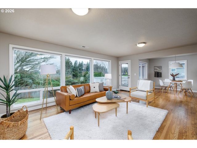 1605 Sw 88TH Ave, Portland, OR 97225