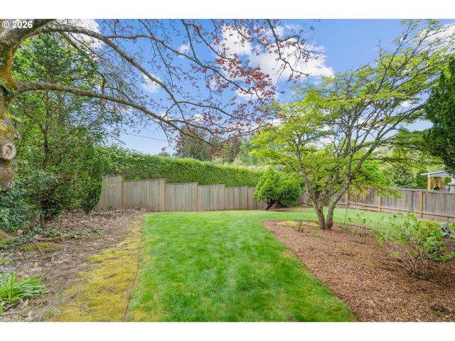 1605 Sw 88TH Ave, Portland, OR 97225