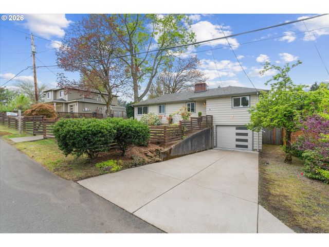 1605 Sw 88TH Ave, Portland, OR 97225