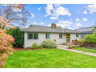 1605 Sw 88TH Ave, Portland, OR 97225