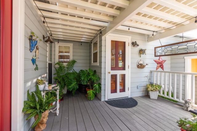 2677 Jefferson Street, Carlsbad, CA 92008