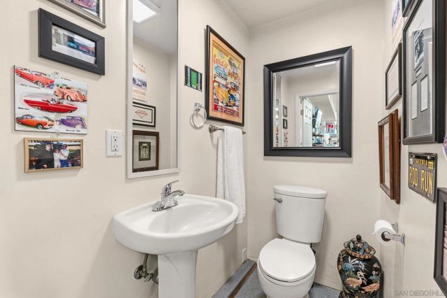 2677 Jefferson Street, Carlsbad, CA 92008