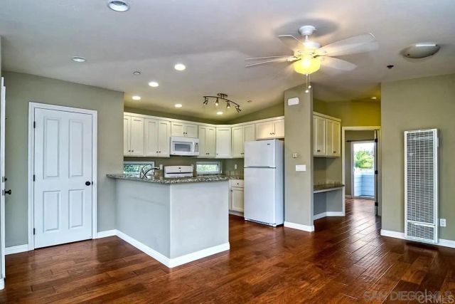 2677 Jefferson Street, Carlsbad, CA 92008