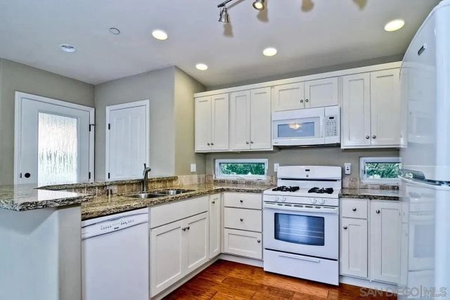 2677 Jefferson Street, Carlsbad, CA 92008