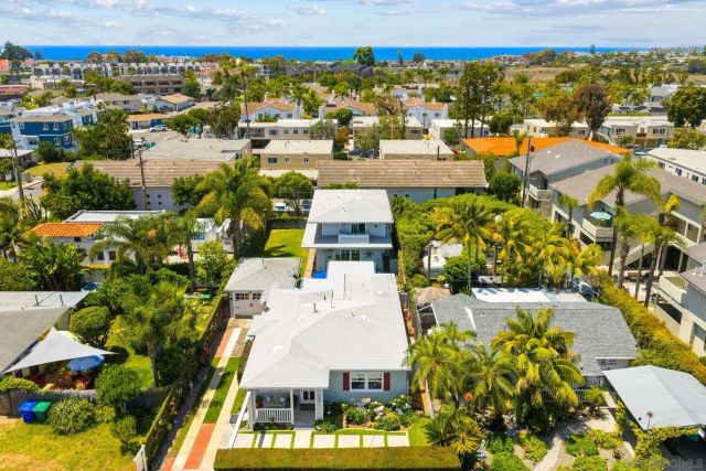 2677 Jefferson Street, Carlsbad, CA 92008