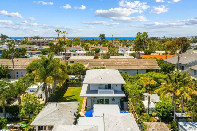 2677 Jefferson Street, Carlsbad, CA 92008