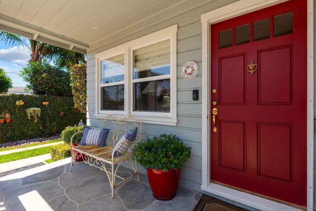 2677 Jefferson Street, Carlsbad, CA 92008