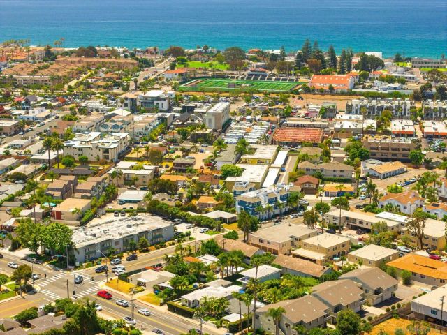 2677 Jefferson Street, Carlsbad, CA 92008