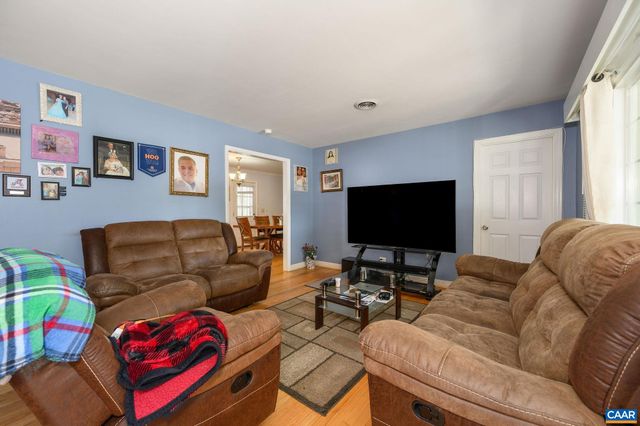 2806 BROOKMERE RD, Charlottesville, VA 22901