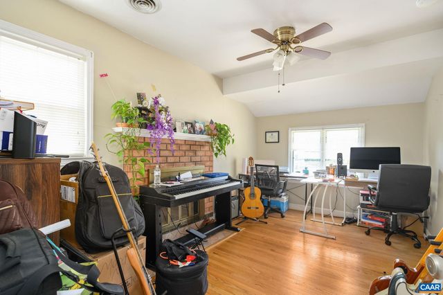 2806 BROOKMERE RD, Charlottesville, VA 22901