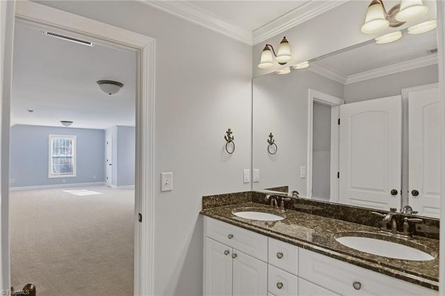 3304 Willow Wind Drive, Pfafftown, NC 27040