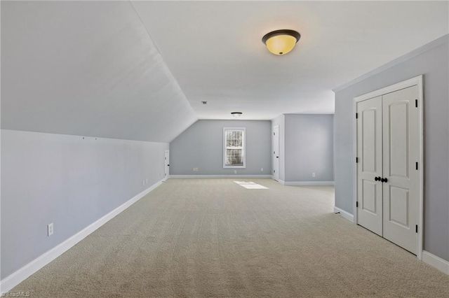 3304 Willow Wind Drive, Pfafftown, NC 27040