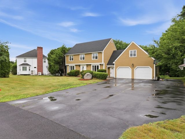 293 Davis Street, Northborough, MA 01532