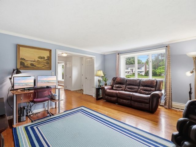 293 Davis Street, Northborough, MA 01532