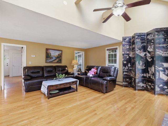 293 Davis Street, Northborough, MA 01532