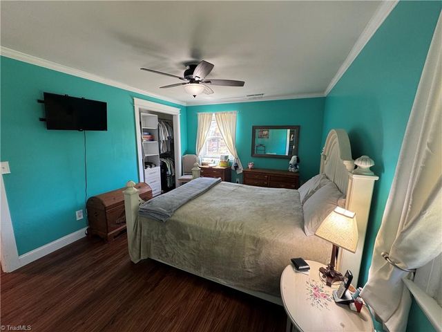 2436 Wickham Road, Kernersville, NC 27284