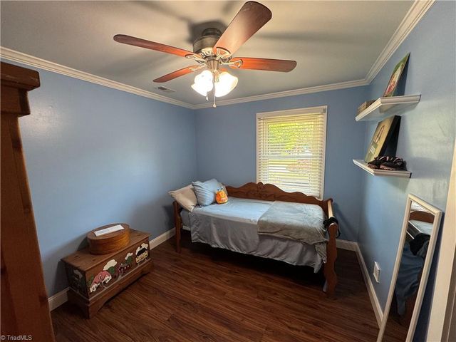 2436 Wickham Road, Kernersville, NC 27284
