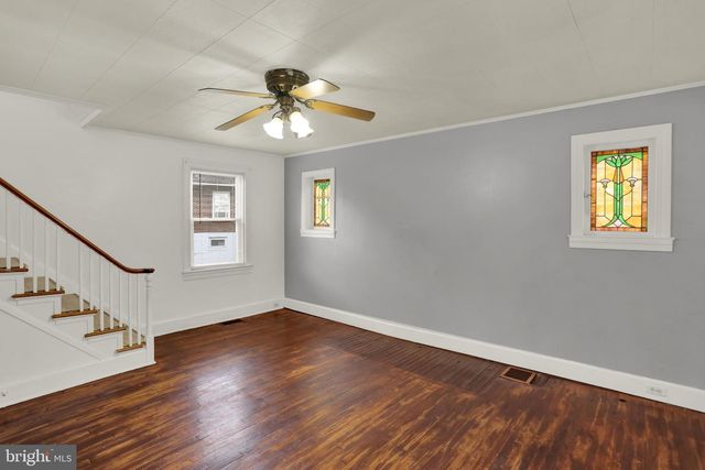2532 GLENN TER, Reading, PA 19606