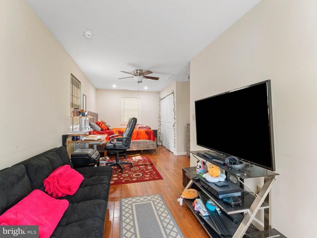 122 ABBEY RD, Voorhees, NJ 08043