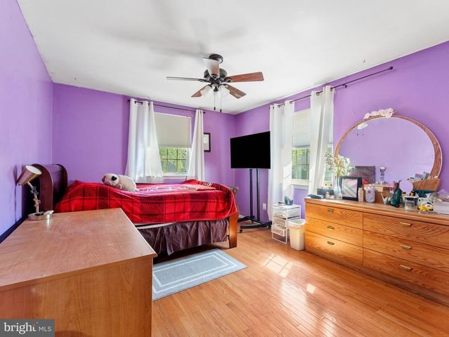 122 ABBEY RD, Voorhees, NJ 08043