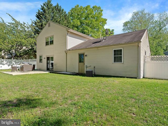122 ABBEY RD, Voorhees, NJ 08043