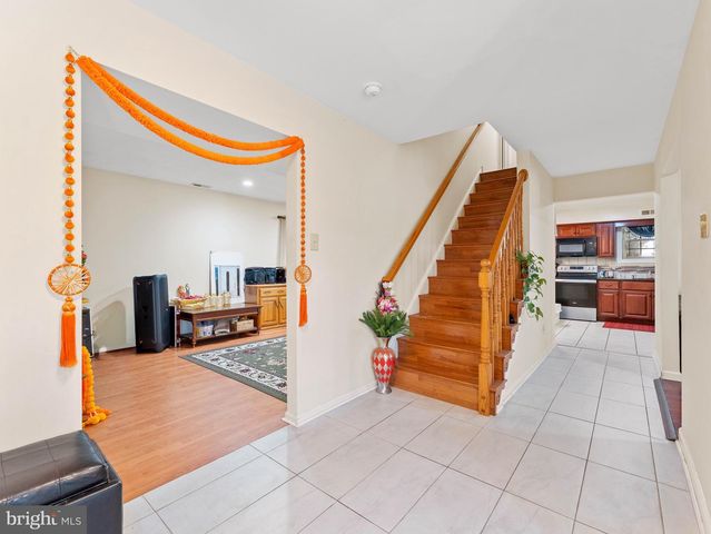 122 ABBEY RD, Voorhees, NJ 08043
