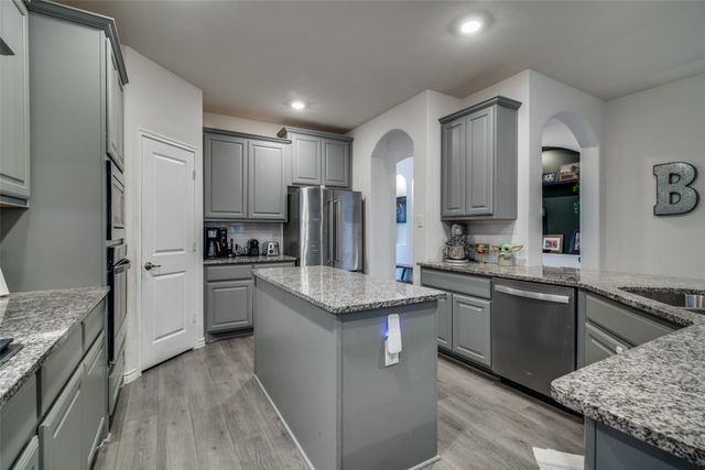 2053 Tahoka Lane, Forney, TX 75126