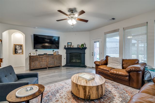 2053 Tahoka Lane, Forney, TX 75126