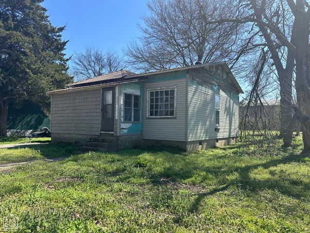 217 Oak Street, Trumann, AR 72472