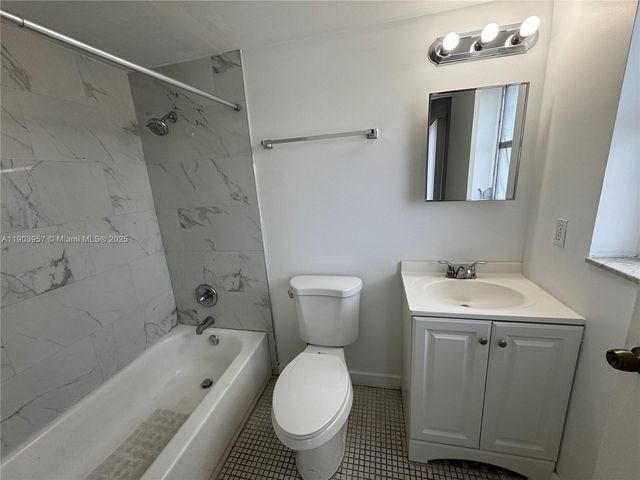 3300 S Dixie Hwy 306, Miami, FL 33133