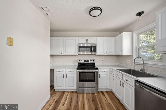 26-A JACKSON AVE, Winchester, VA 22601