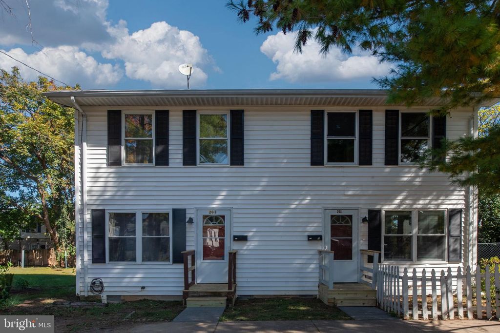 26-A JACKSON AVE, Winchester, VA 22601